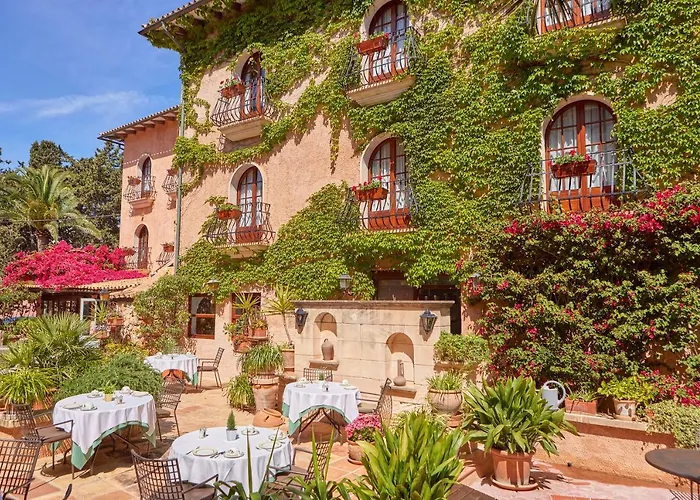 Petit Hotel Ses Rotges